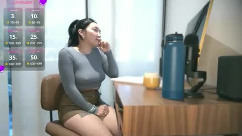 Snapshot of ozhmara chatting on 10-28-25, 02:31 ozhmara online show from 10-28-25, 02:31