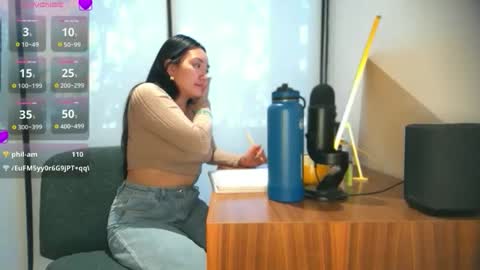 Snapshot of ozhmara chatting on 11-14-25, 01:43 ozhmara online show from 11-14-25, 01:43