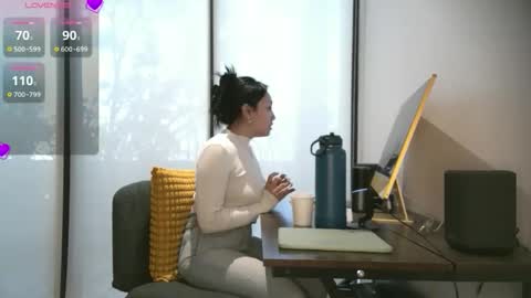 Snapshot of ozhmara chatting on 12-19-25, 05:20 ozhmara online show from 12-19-25, 05:20