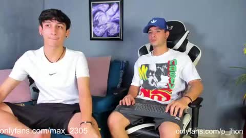 Snapshot of p_jhon chatting on 06-16-26, 04:04 P online show from 06-16-26, 04:04
