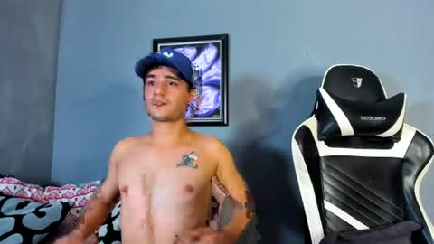 Snapshot of p_jhon chatting on 07-02-26, 03:34 P online show from 07-02-26, 03:34