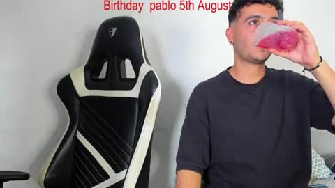 Snapshot of p_jhon chatting on 07-17-26, 05:03 P online show from 07-17-26, 05:03