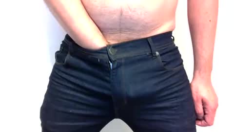 Snapshot of pabdercov chatting on 11-15-25, 05:20 pabdercov online show from 11-15-25, 05:20