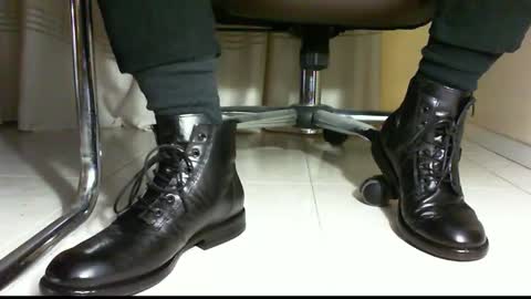 Pablo Meness online show from 01-07-25, 07:06