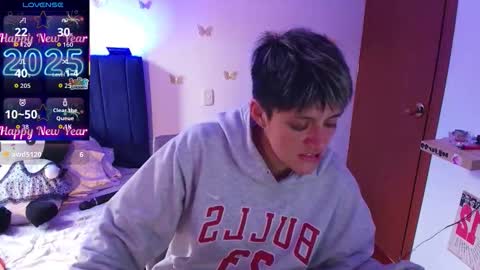 Snapshot of pafebame chatting on 12-22-25, 06:38 Fernanda online show from 12-22-25, 06:38