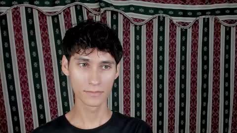 Snapshot of paimon_goetia chatting on 11-08-25, 04:51 Alexander Grigori online show from 11-08-25, 04:51