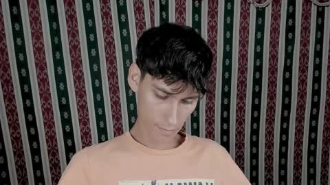 Snapshot of paimon_goetia chatting on 01-09-26, 02:14 Alexander Grigori online show from 01-09-26, 02:14