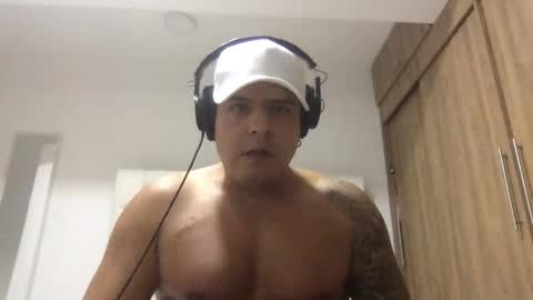 Snapshot of paisaexotico chatting on 09-26-25, 09:13 paisaexotico online show from 09-26-25, 09:13