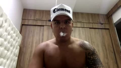 Snapshot of paisaexotico chatting on 09-28-25, 10:31 paisaexotico online show from 09-28-25, 10:31