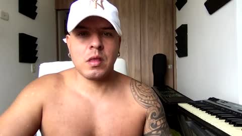 Snapshot of paisaexotico chatting on 10-05-25, 04:49 paisaexotico online show from 10-05-25, 04:49