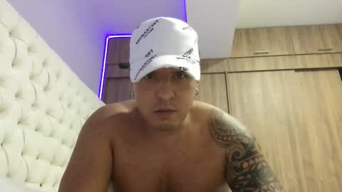 Snapshot of paisaexotico chatting on 10-06-25, 04:54 paisaexotico online show from 10-06-25, 04:54