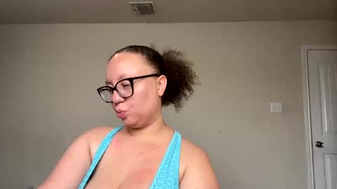 Paislee Haze online show from 01-09-25, 05:11