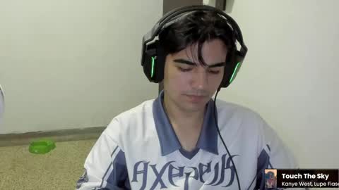 pakun_ online show from 05-08-26, 12:38