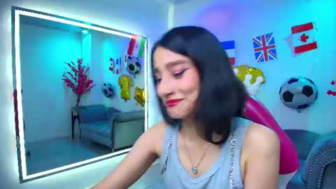 Snapshot of palmer__foxx chatting on 06-25-26, 03:28 Palmer online show from 06-25-26, 03:28