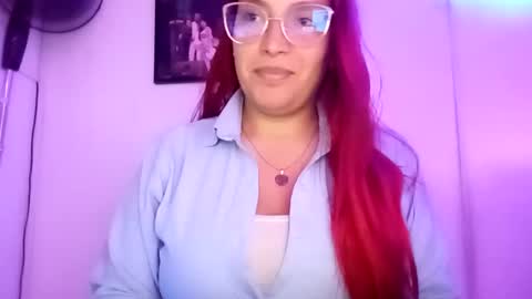 Snapshot of palmer_morris chatting on 12-30-24, 05:23 Natalia online show from 12-30-24, 05:23