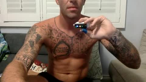 Snapshot of palmflaco chatting on 06-23-26, 05:27 palmflacco online show from 06-23-26, 05:27