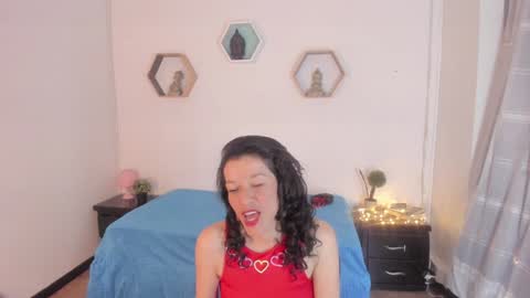 Paloma  online show from 01-10-25, 08:26