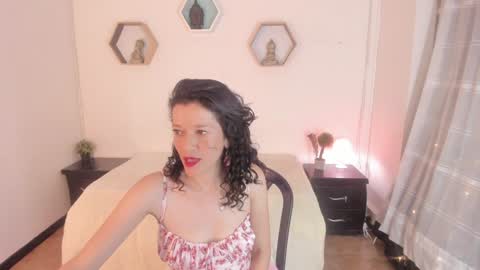 Paloma  online show from 01-27-25, 08:28