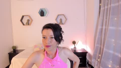 Paloma  online show from 02-05-25, 08:46