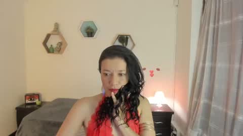Paloma  online show from 07-17-26, 08:35