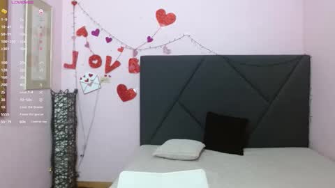 pamela_echeverria online show from 05-12-26, 11:18