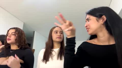 Snapshot of pamela_milleer chatting on 01-03-25, 02:32 pamela_milleer online show from 01-03-25, 02:32