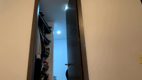 Snapshot of pamela_milleer chatting on 01-19-26, 01:53 pamela_milleer online show from 01-19-26, 01:53