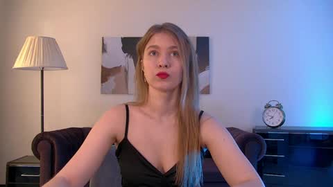 Pamela Blair online show from 05-17-26, 03:41
