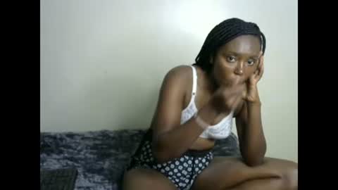 Snapshot of pamelacreed7 chatting on 01-11-25, 11:12 pamela online show from 01-11-25, 11:12