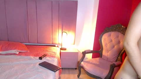 PamelaEvans   online show from 02-01-25, 11:06