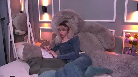 Snapshot of pamelamydreamys chatting on 02-20-25, 04:14 Pamelamy online show from 02-20-25, 04:14