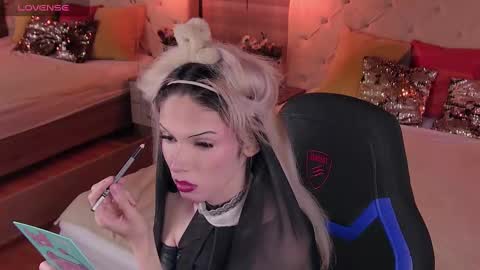 Snapshot of pamelamydreamys chatting on 03-05-25, 05:39 Pamelamy online show from 03-05-25, 05:39