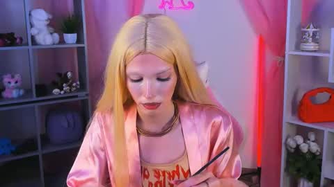 Snapshot of pamelamydreamys chatting on 09-22-25, 04:09 Pamelamy online show from 09-22-25, 04:09