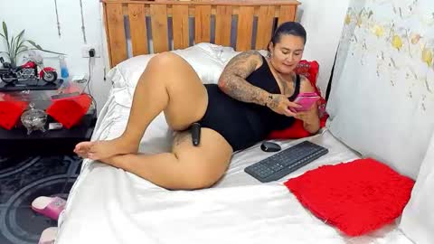 Snapshot of pamelaruiizz3 chatting on 02-27-26, 07:14 Pamela online show from 02-27-26, 07:14