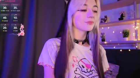 Snapshot of pamelaryant chatting on 05-23-26, 03:49 Diana online show from 05-23-26, 03:49