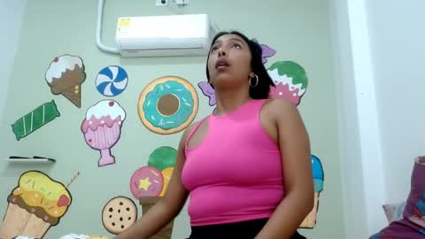 pamelaskiny20 online show from 04-19-26, 02:33