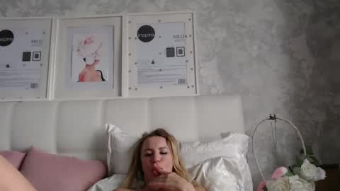 Snapshot of pamella_007 chatting on 11-04-25, 09:30 Pamella online show from 11-04-25, 09:30