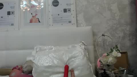 Snapshot of pamella_007 chatting on 11-05-25, 12:27 Pamella online show from 11-05-25, 12:27