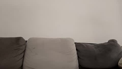 Snapshot of pamid215 chatting on 01-27-25, 08:49 angel hris online show from 01-27-25, 08:49