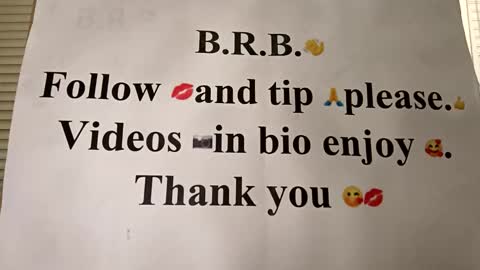 Snapshot of pamid215 chatting on 10-18-25, 05:14 angel hris online show from 10-18-25, 05:14