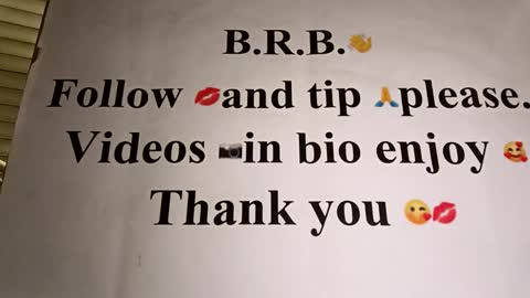 Snapshot of pamid215 chatting on 12-13-25, 07:53 angel hris online show from 12-13-25, 07:53