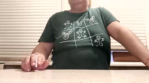 Snapshot of pamid215 chatting on 04-02-26, 03:53 angel hris online show from 04-02-26, 03:53