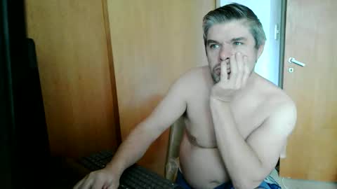 Pancho Madrid online show from 05-29-26, 01:42