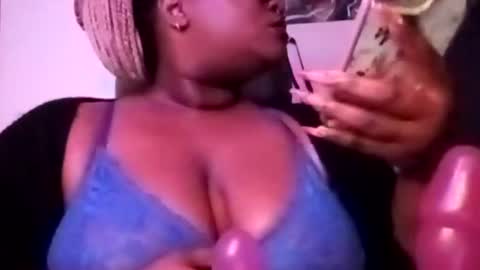 pandamami online show from 02-12-25, 12:48