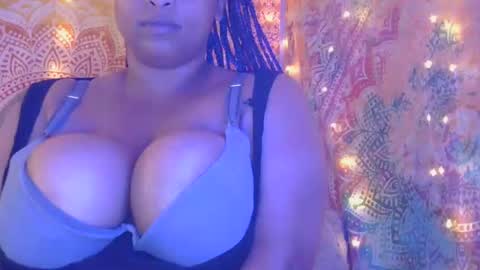 Snapshot of pandorajuwels chatting on 02-23-25, 05:29 Nia Angels online show from 02-23-25, 05:29