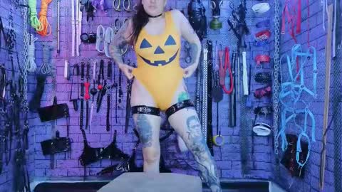 PandoraNez online show from 10-30-25, 07:54