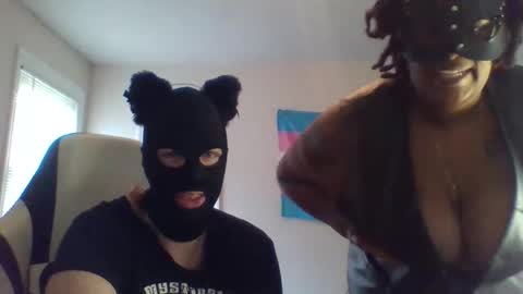 Snapshot of panmeow1995 chatting on 03-30-26, 10:33 Puppyslut online show from 03-30-26, 10:33