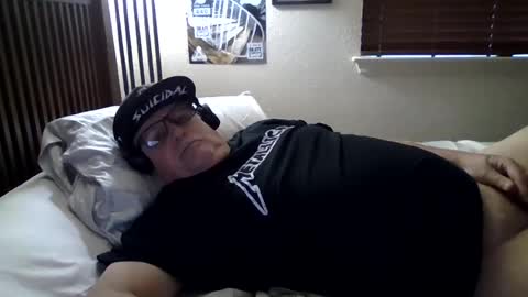 panos online show from 06-14-26, 12:07