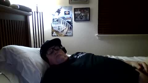 Snapshot of panos678442 chatting on 06-21-26, 10:40 panos online show from 06-21-26, 10:40