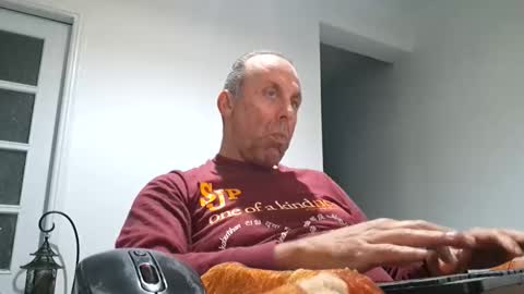 Snapshot of pansak1973 chatting on 11-14-25, 09:46 pansak1973 online show from 11-14-25, 09:46